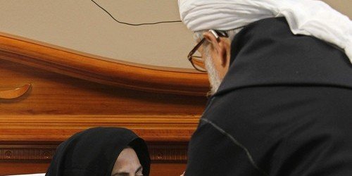 صبغت الله مجددی هنوز زنده است؛ اعتصاب غذای سیمین بارکزی پایان یافت