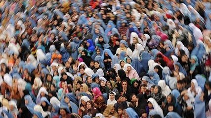 نوروز و یاد امام علی، امام اول شیعیان و خلیفه ی چهارم سنی ها